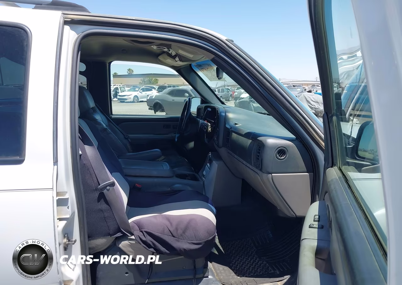 2002 Chevrolet Suburban 1500 Lt VIN:1GNEC16T52J198017 - 5