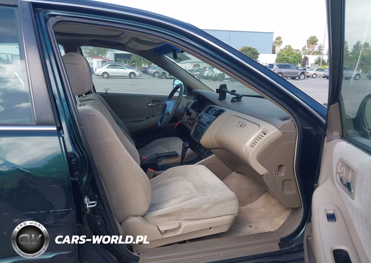2000 Honda Accord 2.3 Ex VIN:JHMCG6673YC035138 - 5