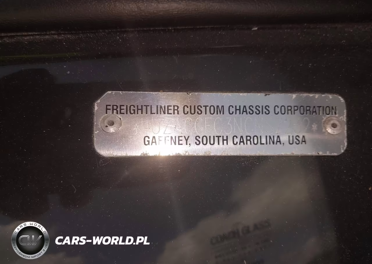 2022 FREIGHTLINER CHASSIS XC XC VIN:4UZACGFC3NCNS7232 - 9