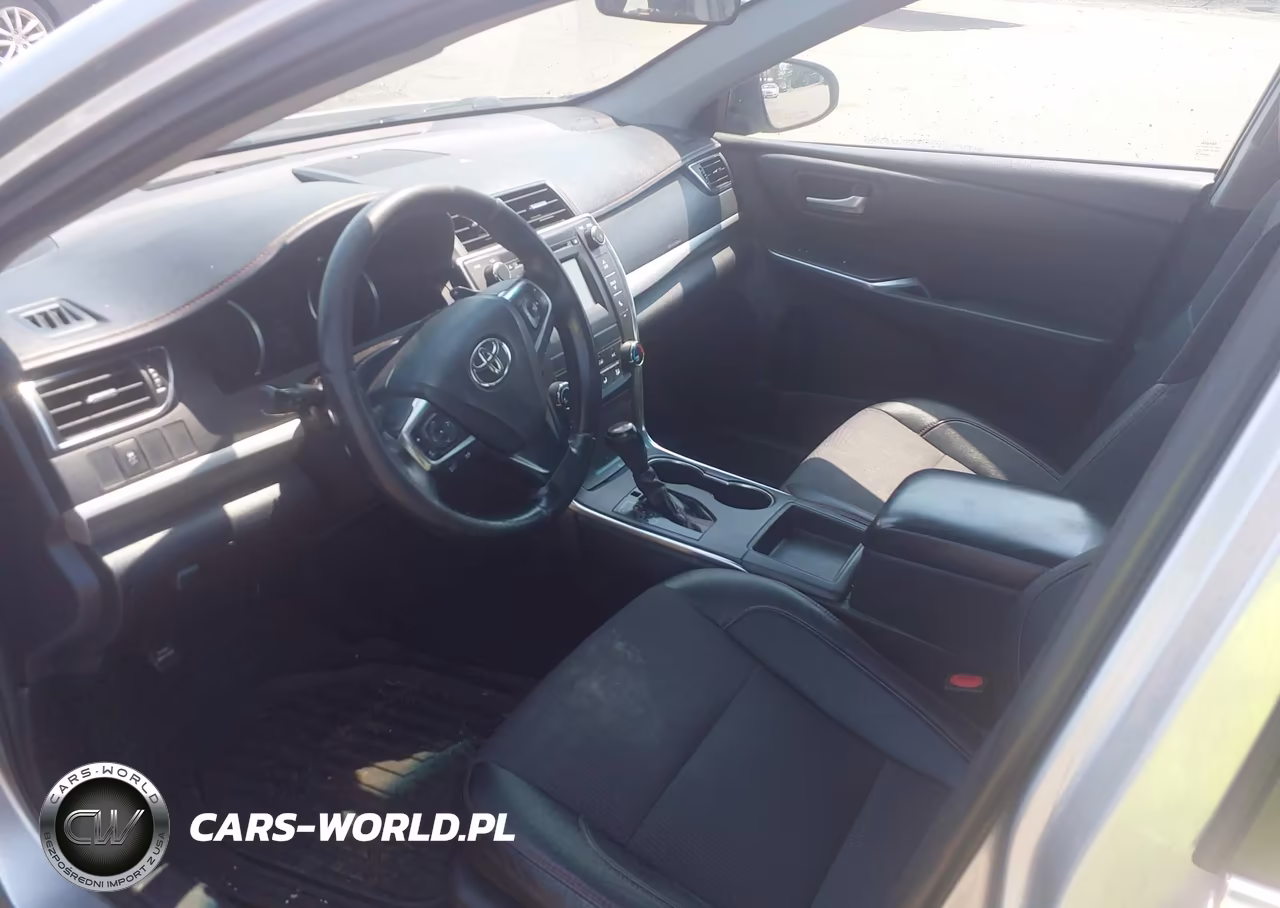 2017 Toyota Camry Se VIN:4T1BF1FK8HU738456 - 5