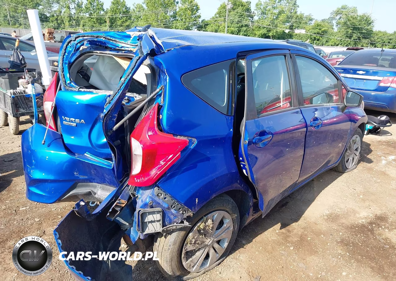 2017 Nissan Versa Note Sv VIN:3N1CE2CP7HL353761 - 4