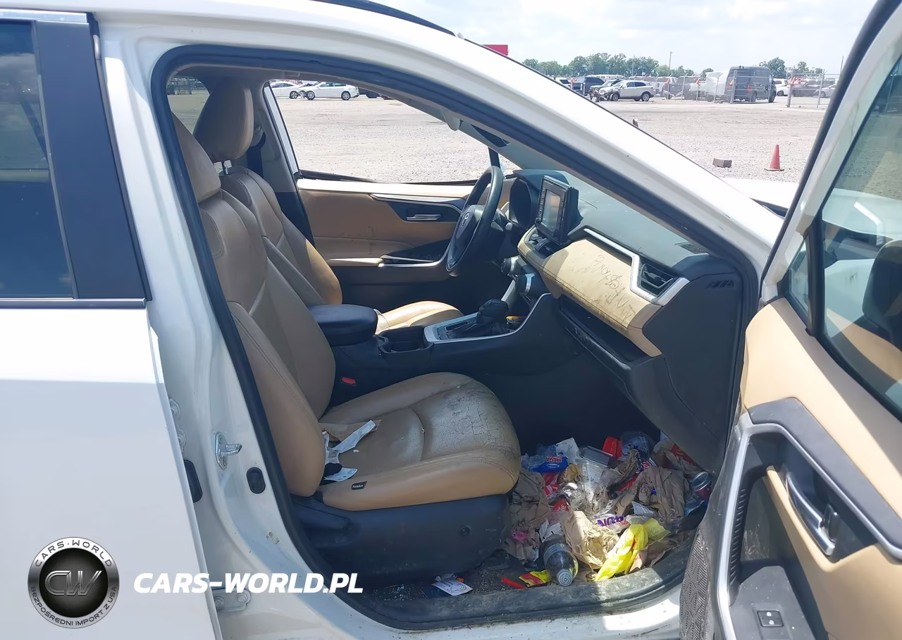 2019 Toyota Rav4 Xle VIN:2T3W1RFV6KC021966 - 5
