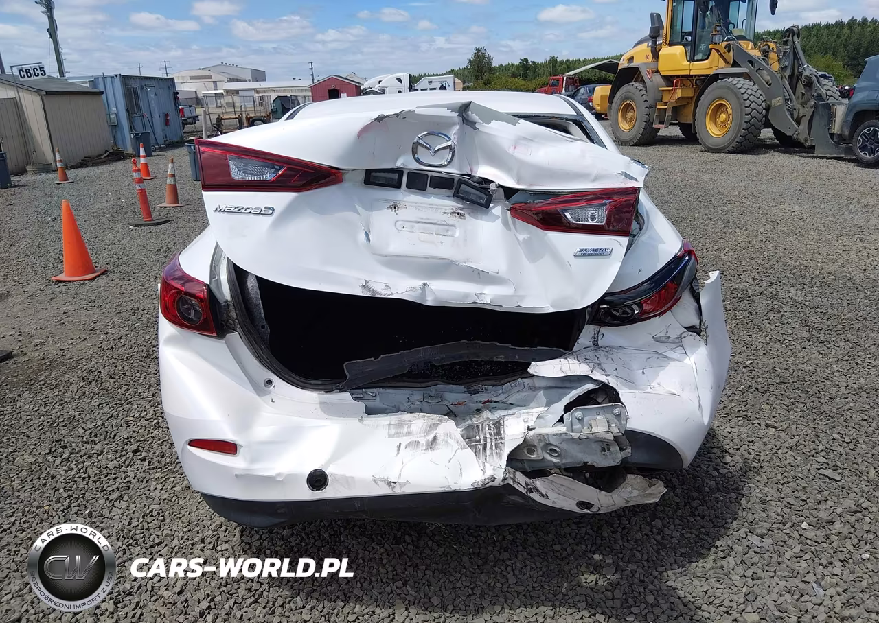 2014 Mazda Mazda3 I Sport VIN:JM1BM1U79E1176458 - 16