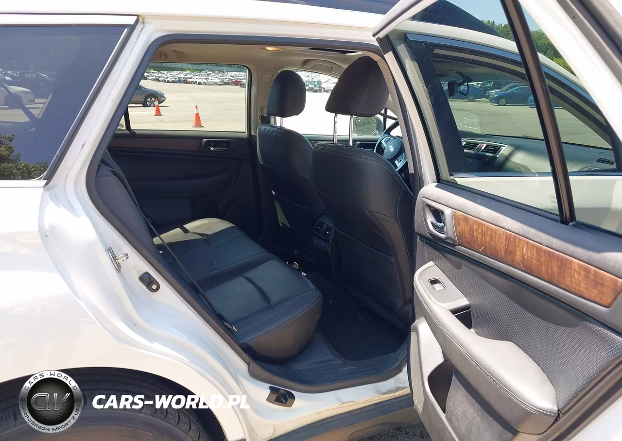 2016 Subaru Outback 2.5I Limited VIN:4S4BSBLC3G3264449 - 8