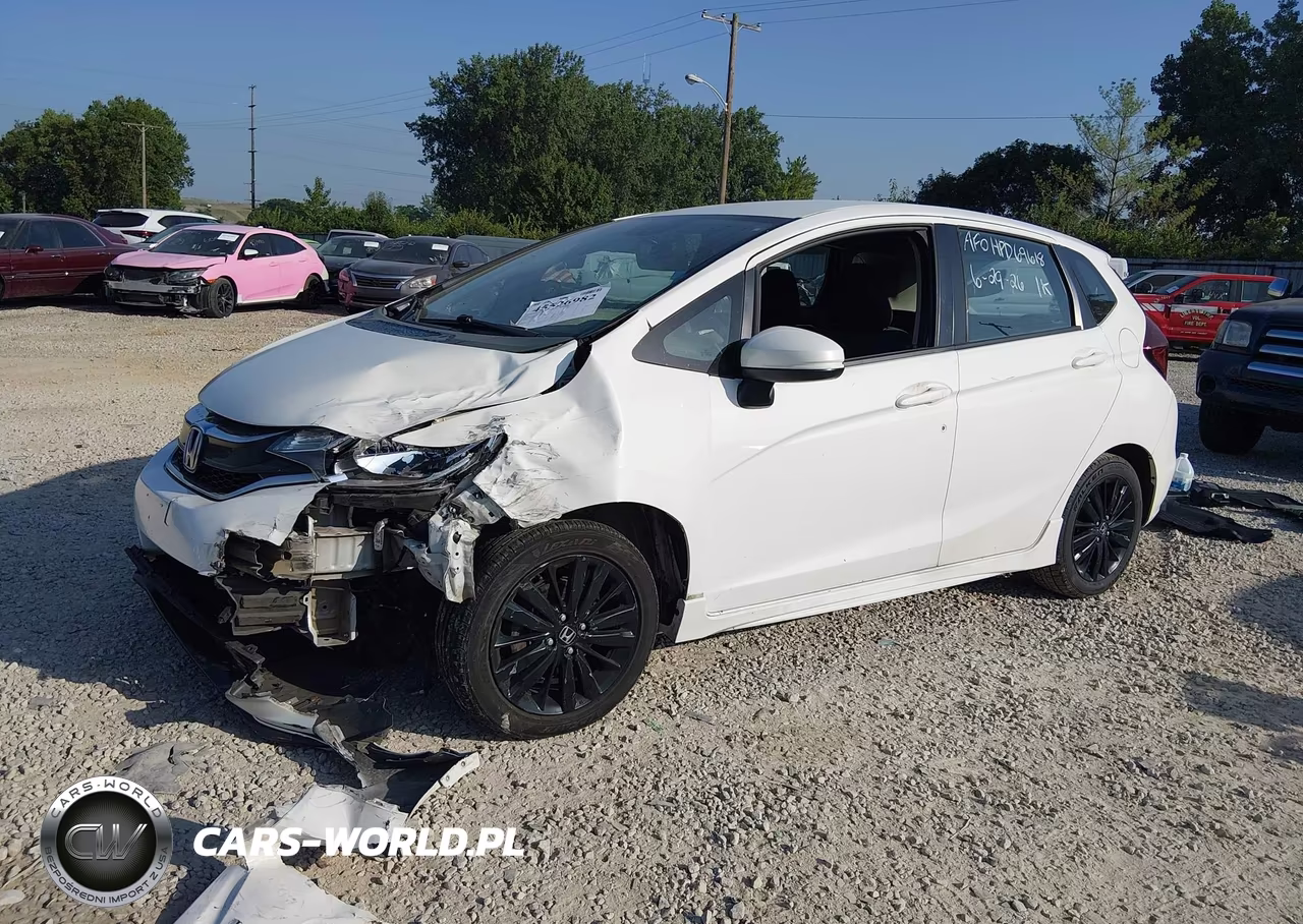 2018 Honda Fit Sport VIN:3HGGK5H68JM709273 - 2