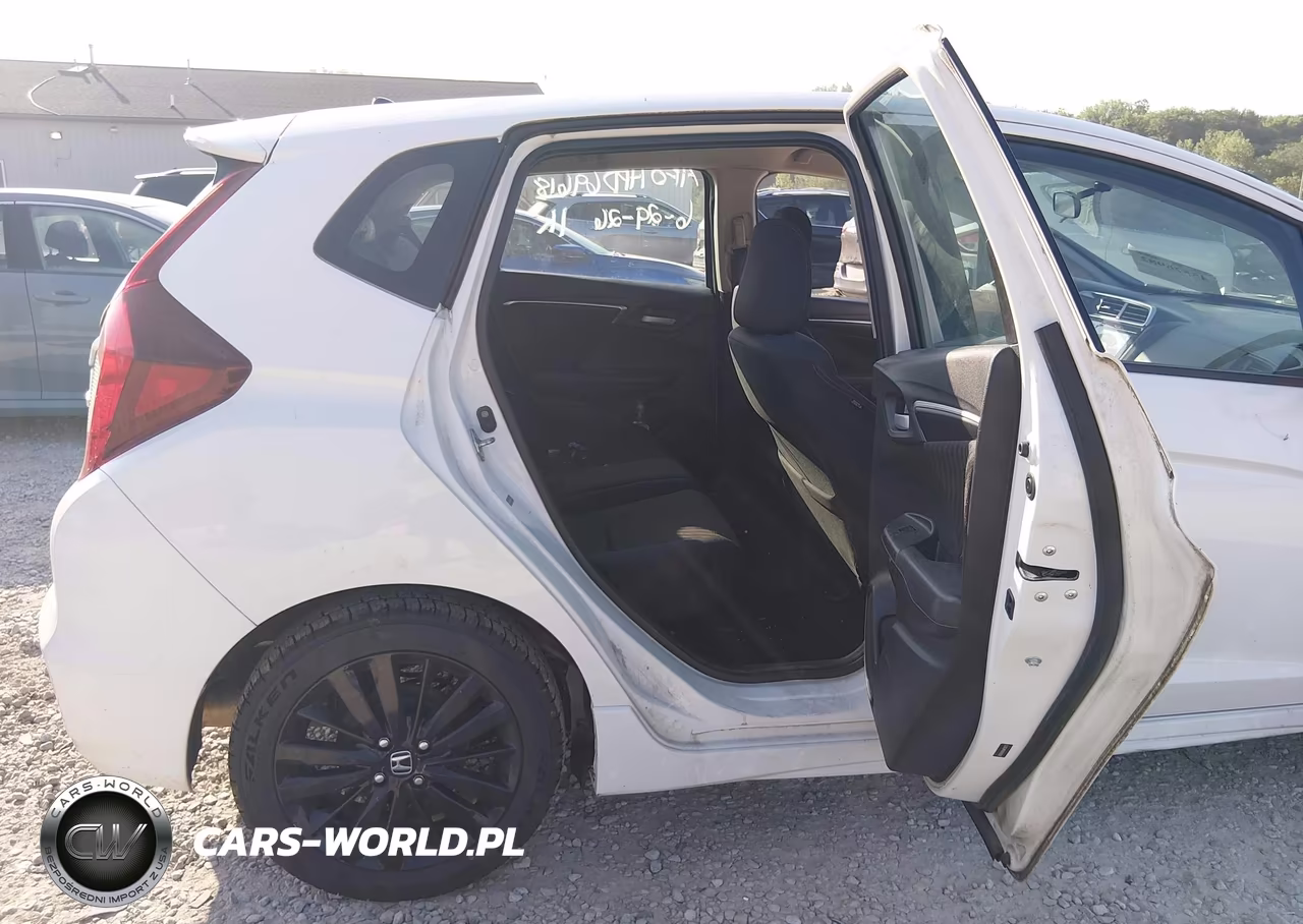 2018 Honda Fit Sport VIN:3HGGK5H68JM709273 - 8