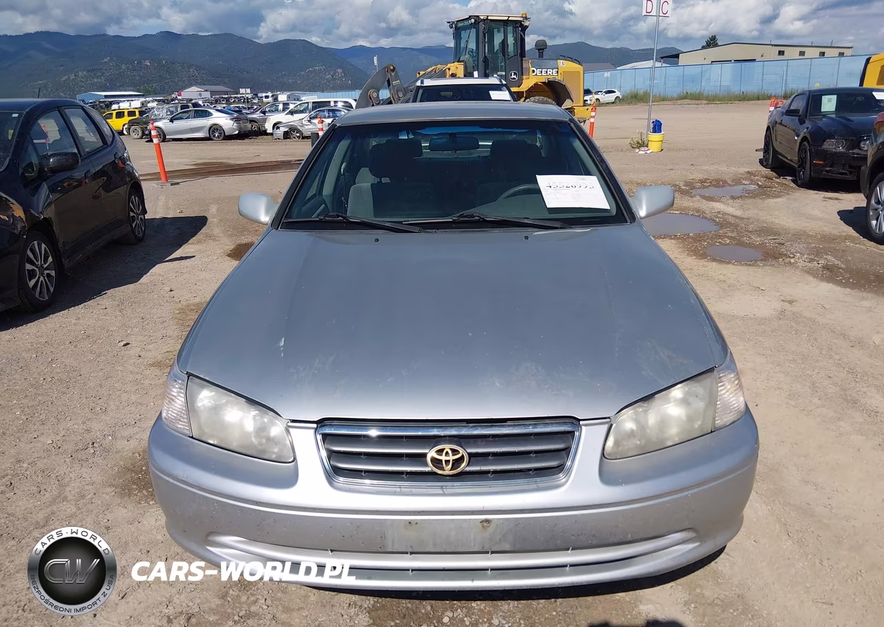 2000 Toyota Camry Le VIN:JT2BG22K4Y0421691 - 13