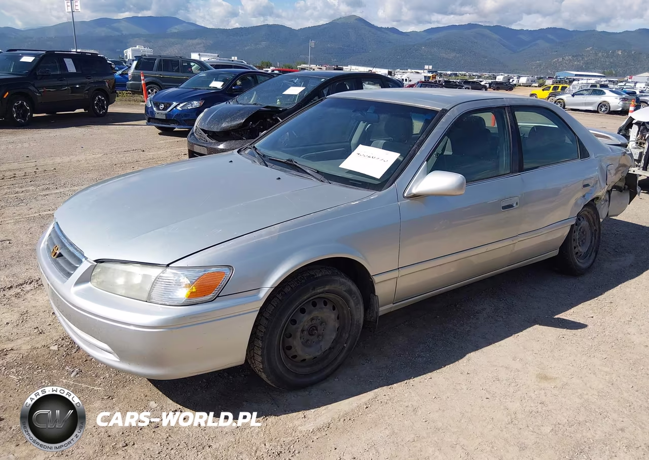 2000 Toyota Camry Le VIN:JT2BG22K4Y0421691 - 2