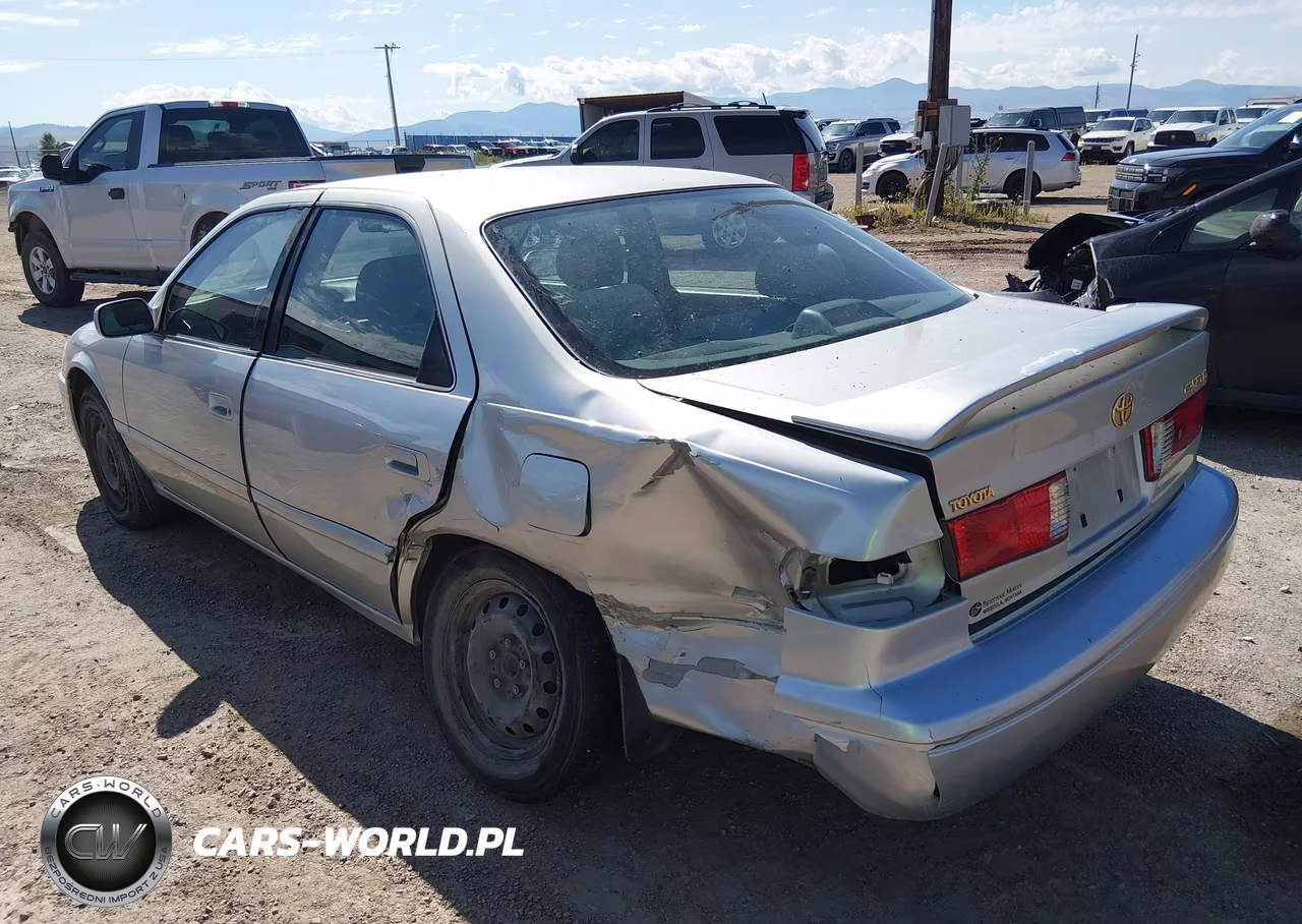 2000 Toyota Camry Le VIN:JT2BG22K4Y0421691 - 3