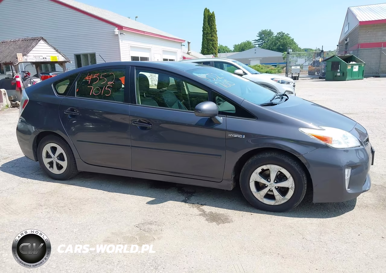 2012 Toyota Prius Two VIN:JTDKN3DU4C5449794 - 13