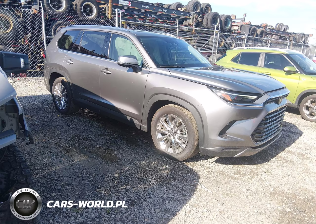 2025 Toyota Grand Highlander Platinum – zdjęcie 1 z 16