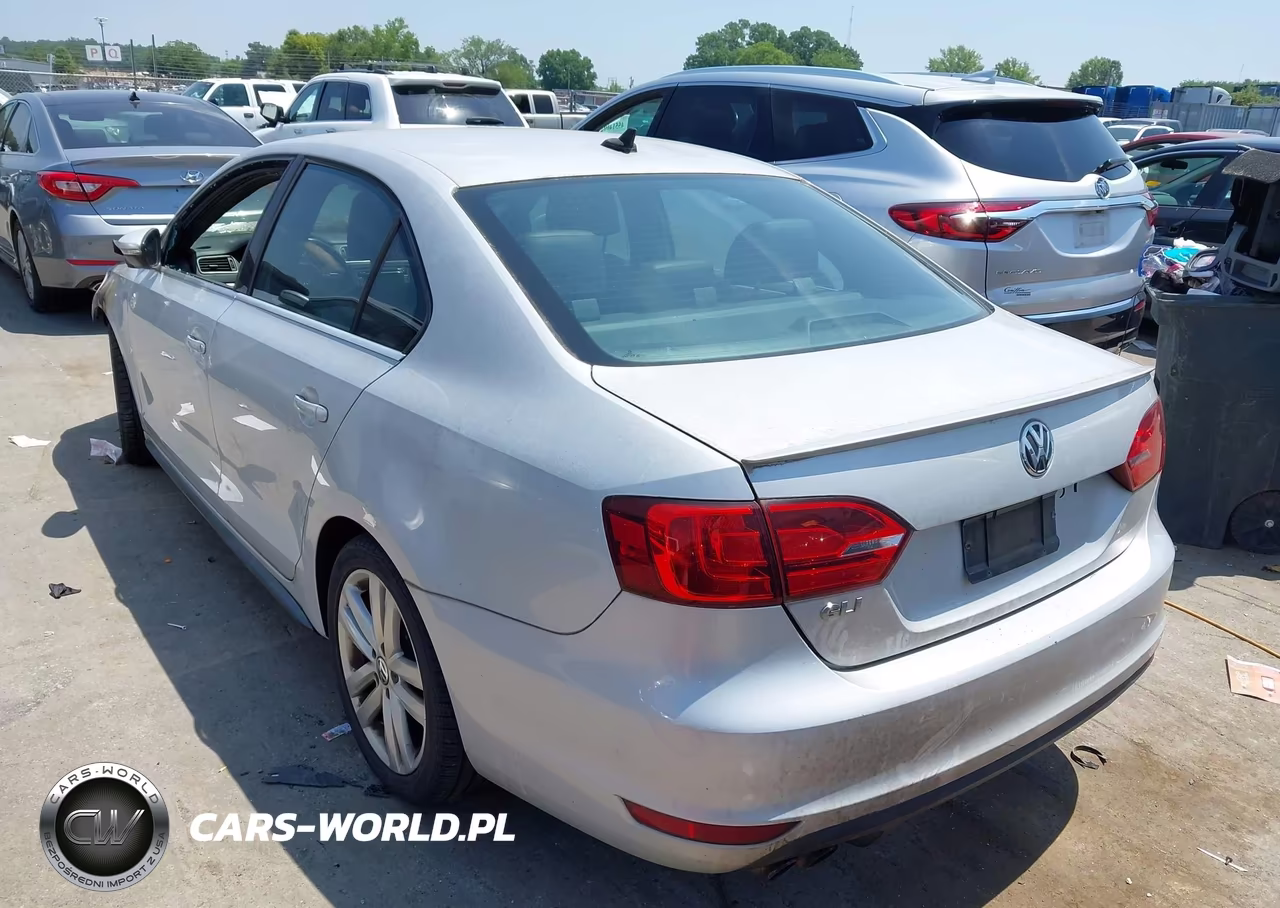 2012 Volkswagen Jetta Gli VIN:3VW567AJ7CM451297 - 3