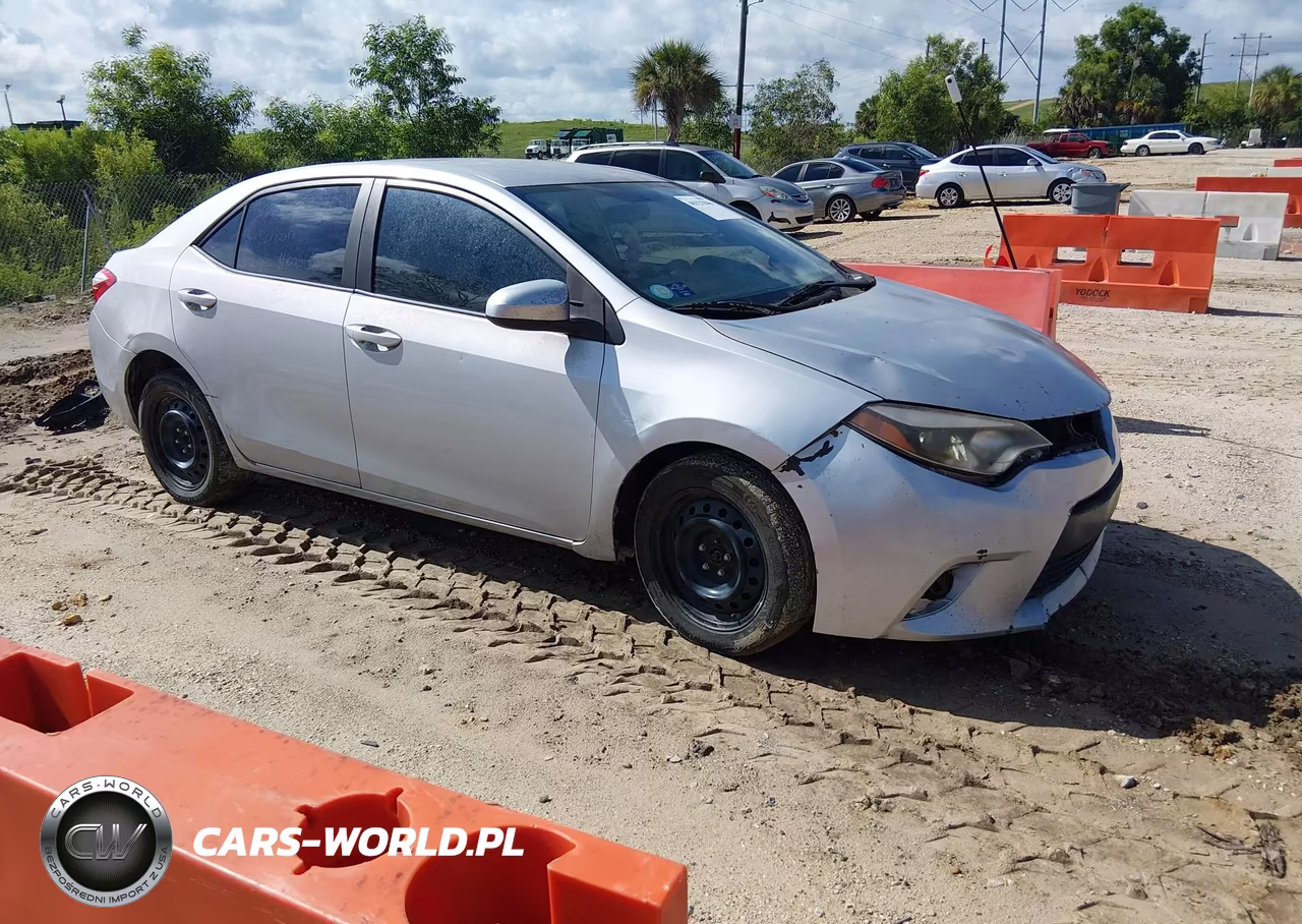 2014 Toyota Corolla Le – zdjęcie 1 z 17