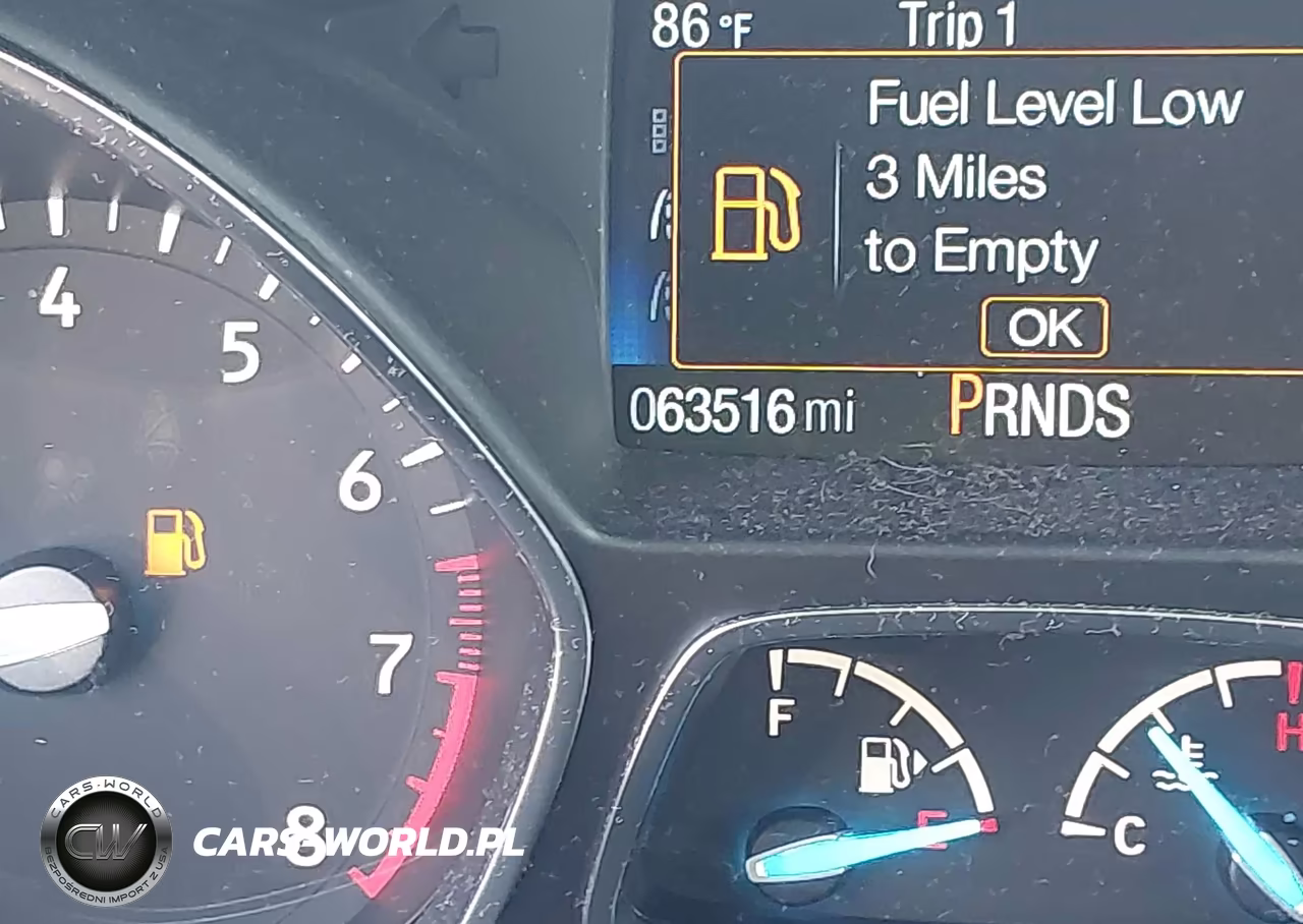 2018 Ford Escape Titanium VIN:1FMCU9J9XJUC89381 - 15