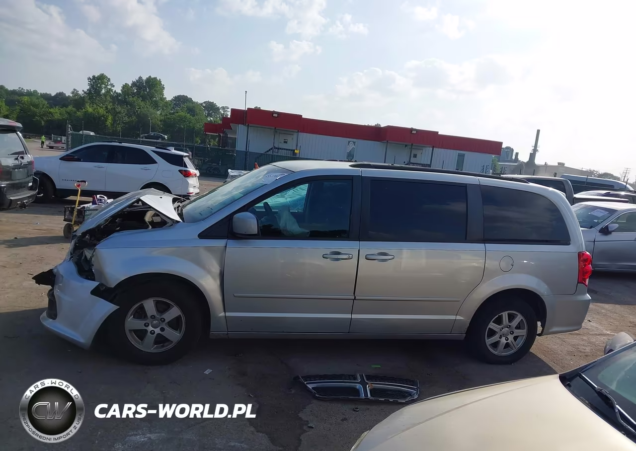 2012 Dodge Grand Caravan Sxt VIN:2C4RDGCG2CR323974 - 15