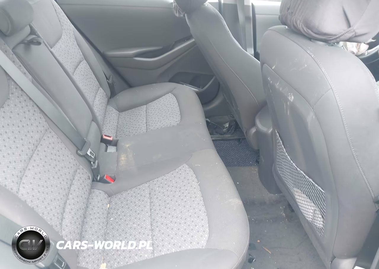 2017 Hyundai Ioniq Hybrid Sel VIN:KMHC75LC1HU047999 - 8