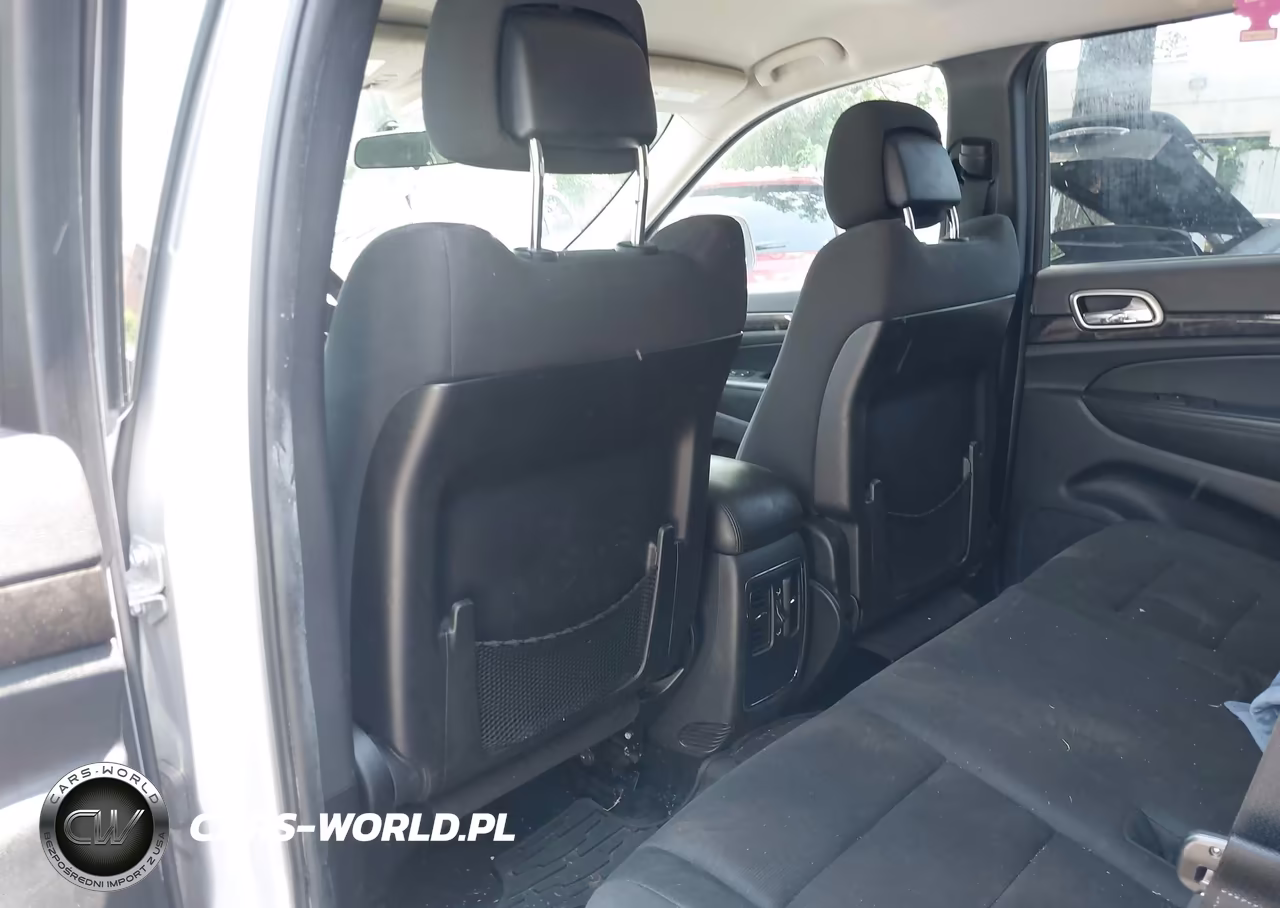 2013 Jeep Grand Cherokee Laredo VIN:1C4RJFAG5DC648361 - 21