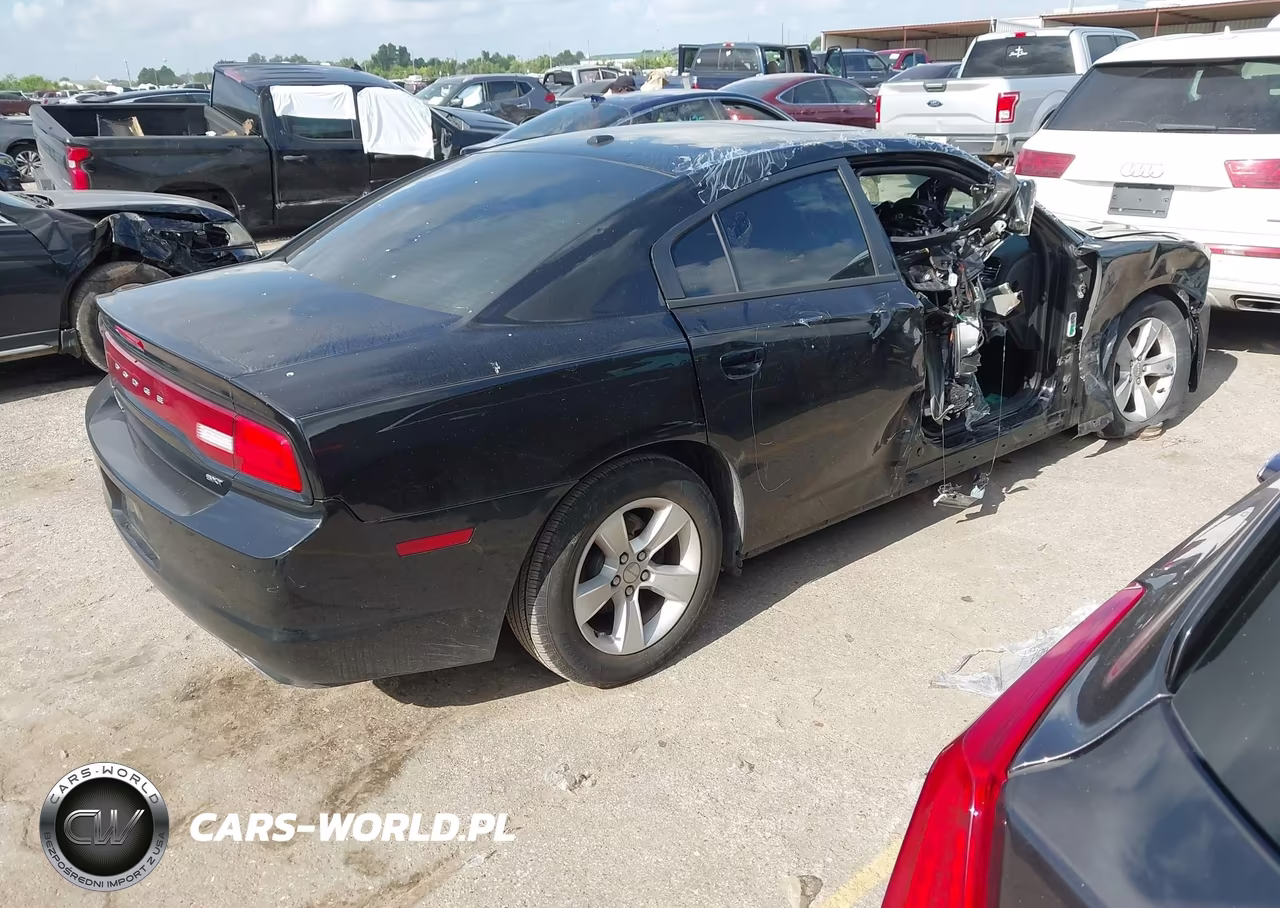 2014 Dodge Charger Sxt VIN:2C3CDXHG2EH363421 - 4