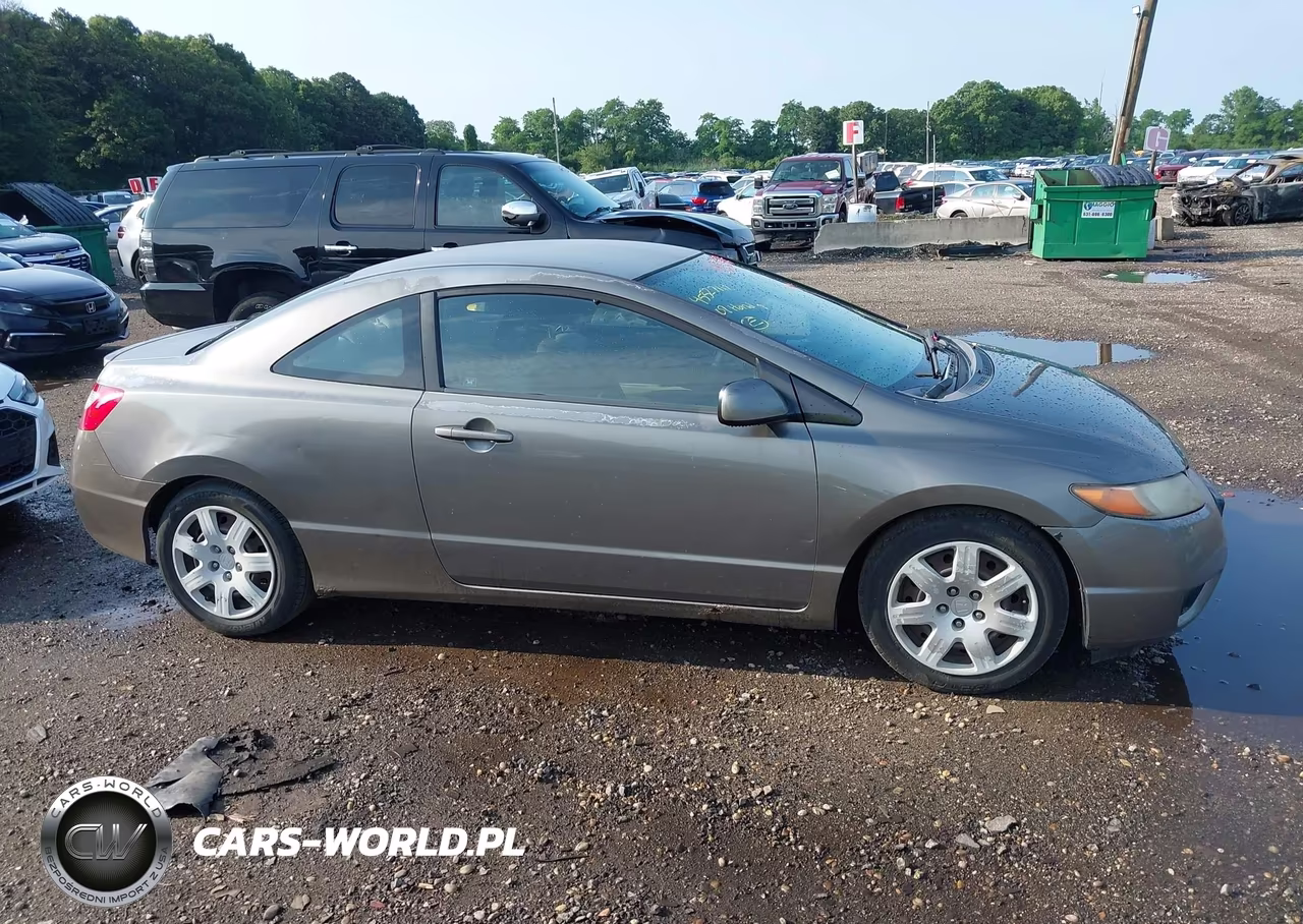 2007 Honda Civic Lx VIN:2HGFG126X7H570897 - 13