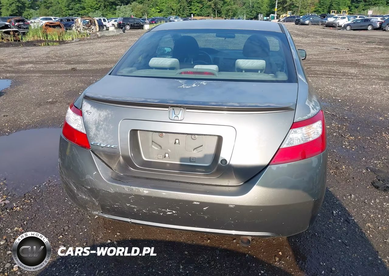 2007 Honda Civic Lx VIN:2HGFG126X7H570897 - 16