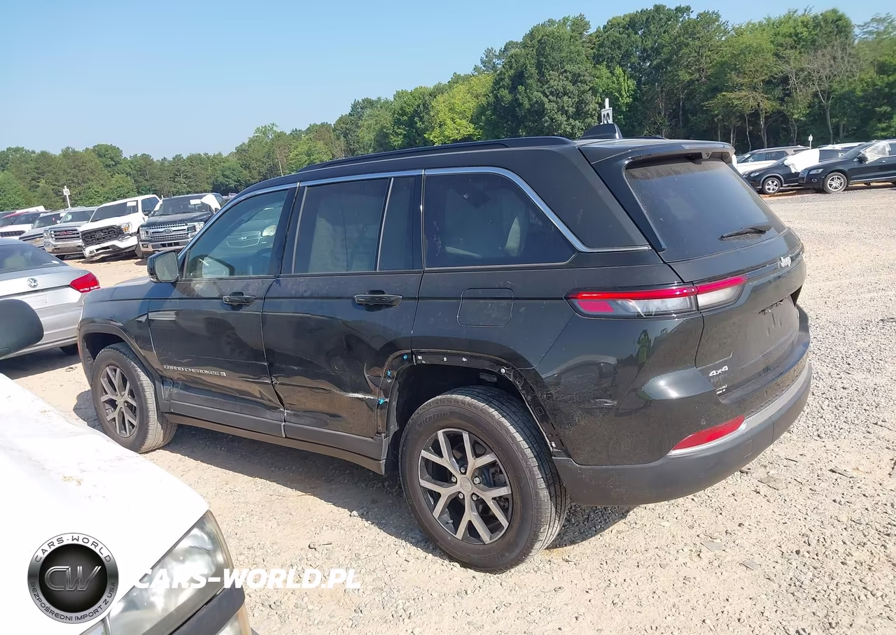 2024 Jeep Grand Cherokee Limited 4X4 VIN:1C4RJHBGXRC166745 - 14