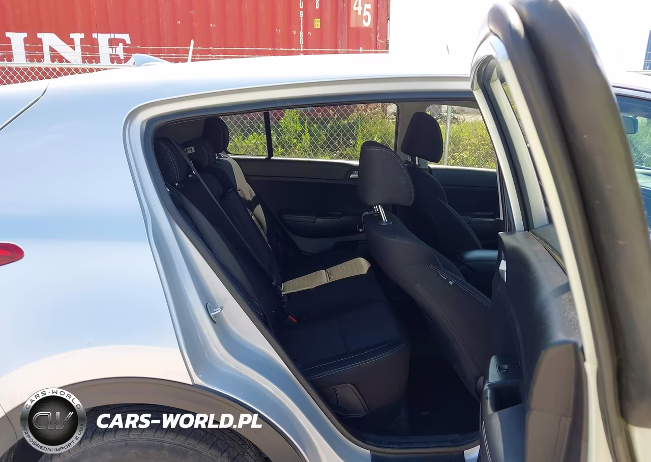2018 Kia Sportage Lx VIN:KNDPMCAC7J7315920 - 8
