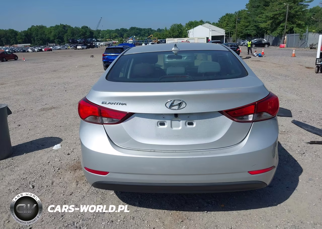 2015 Hyundai Elantra Se VIN:5NPDH4AE6FH622576 - 17
