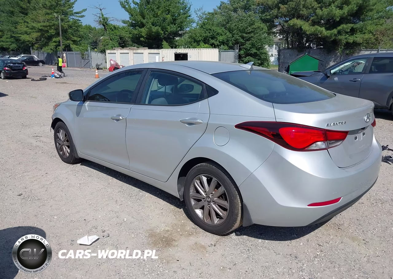 2015 Hyundai Elantra Se VIN:5NPDH4AE6FH622576 - 3