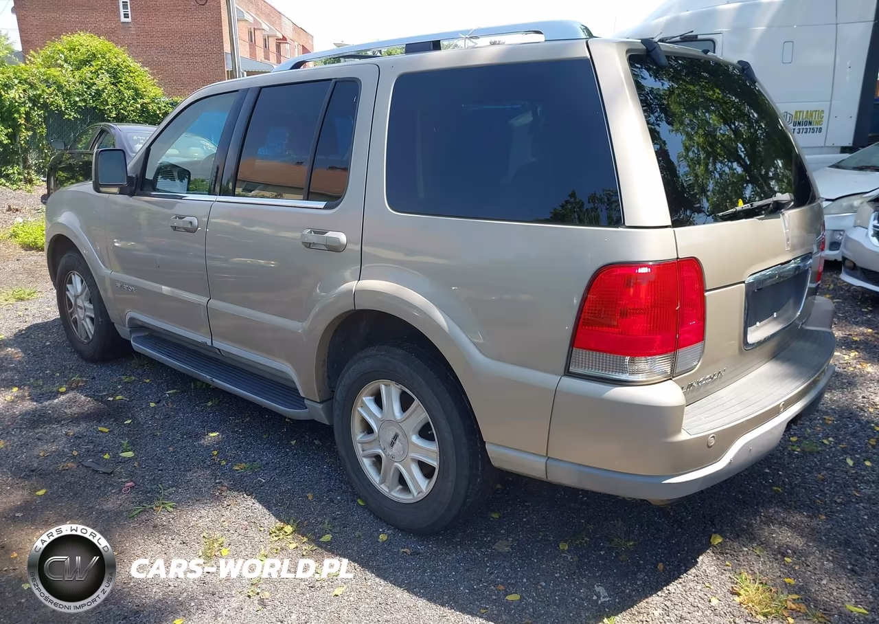 2004 Lincoln Aviator VIN:5LMEU68H14ZJ21685 - 3