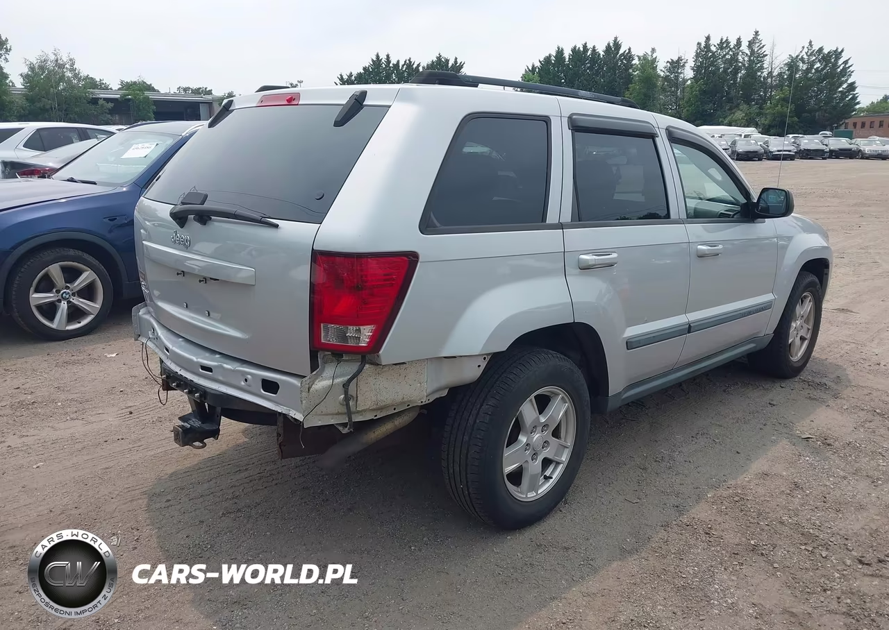 2007 Jeep Grand Cherokee Laredo VIN:1J8GR48K17C541612 - 4