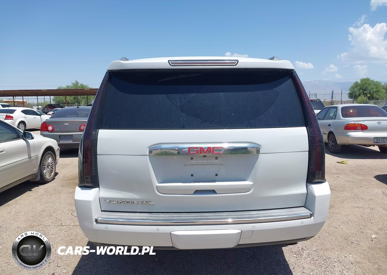 2017 GMC Yukon Xl Denali VIN:1GKS2HKJ5HR199789 - 15