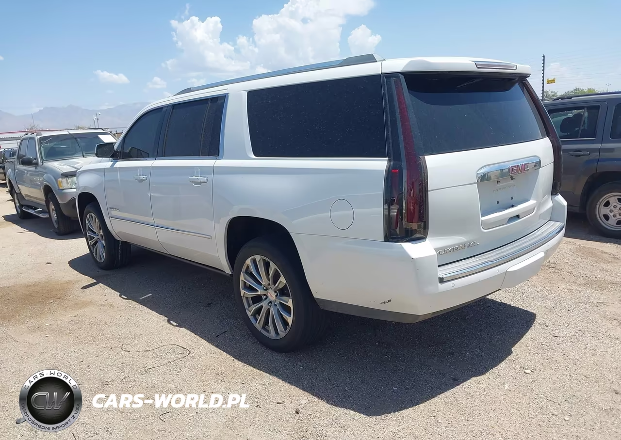2017 GMC Yukon Xl Denali VIN:1GKS2HKJ5HR199789 - 3