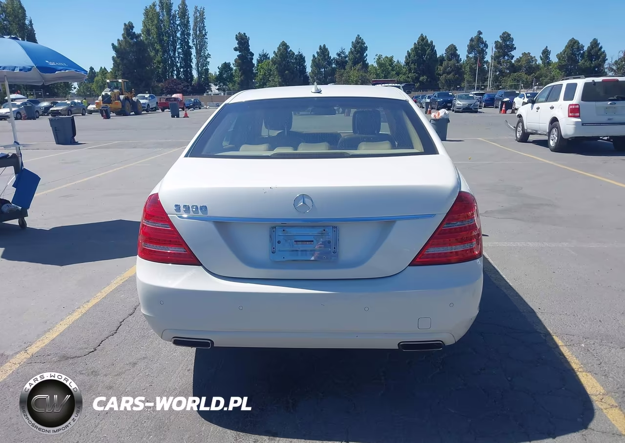 2010 Mercedes-Benz S 550 VIN:WDDNG7BB6AA342126 - 16