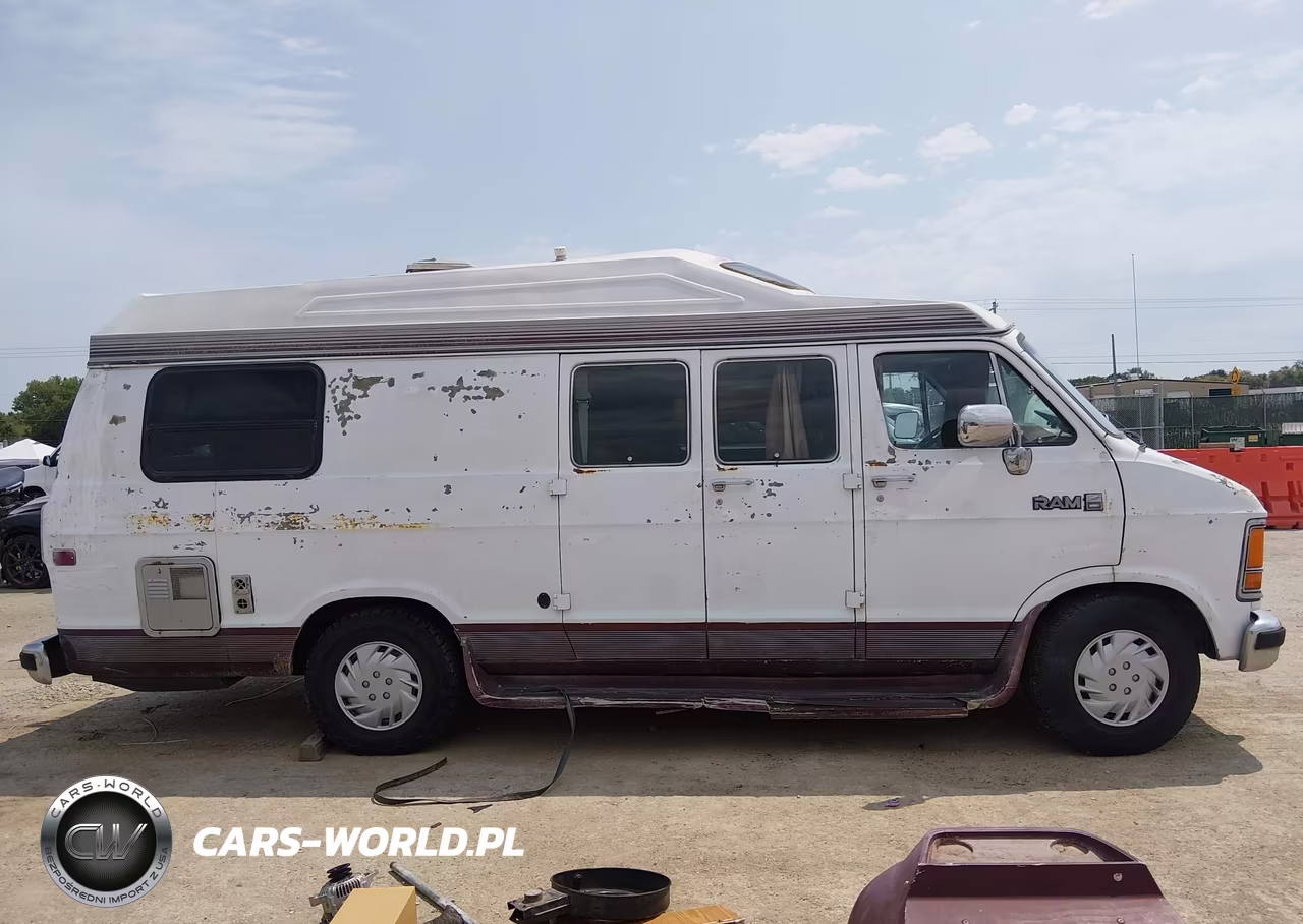 1990 Dodge Ram Van B250 VIN:2B7HB21Y4LK724631 - 13