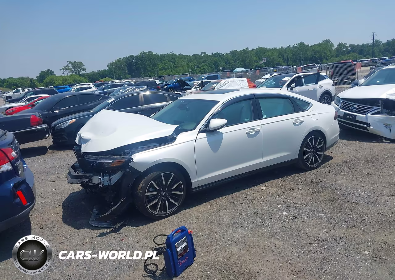 2023 Honda Accord Hybrid Touring VIN:1HGCY2F84PA018201 - 2