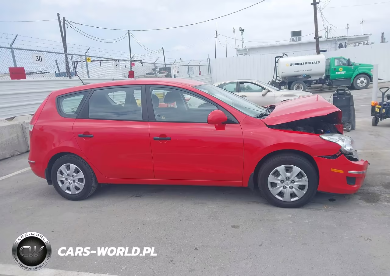 2010 Hyundai Elantra Touring Gls VIN:KMHDB8AE7AU054227 - 13