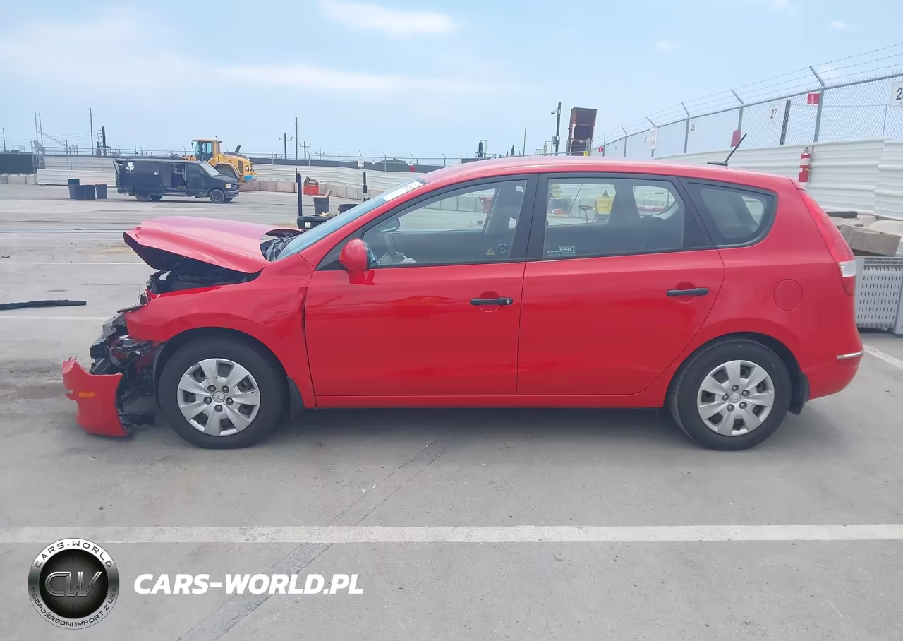 2010 Hyundai Elantra Touring Gls VIN:KMHDB8AE7AU054227 - 14
