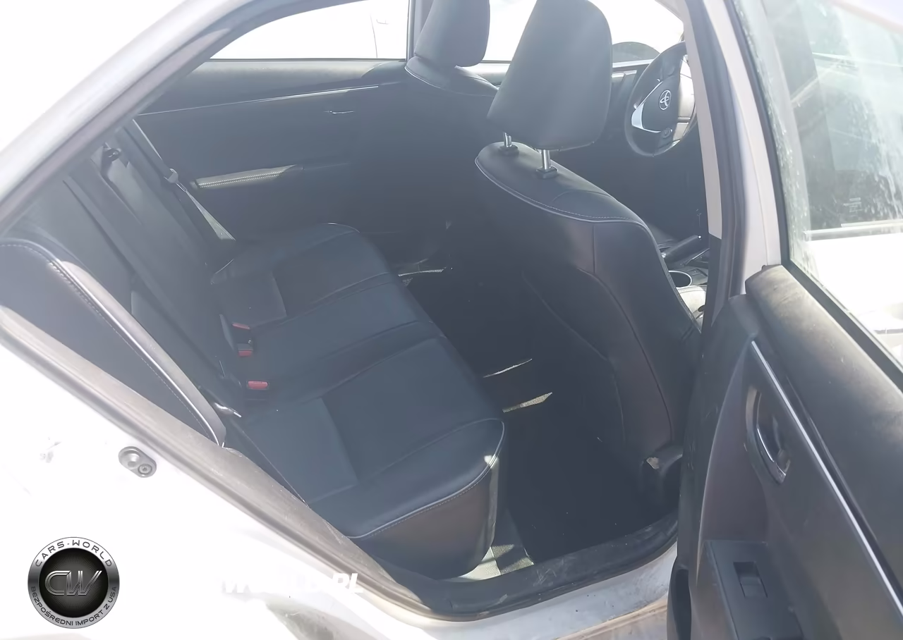 2017 Toyota Corolla Xle VIN:5YFBURHE2HP586509 - 8
