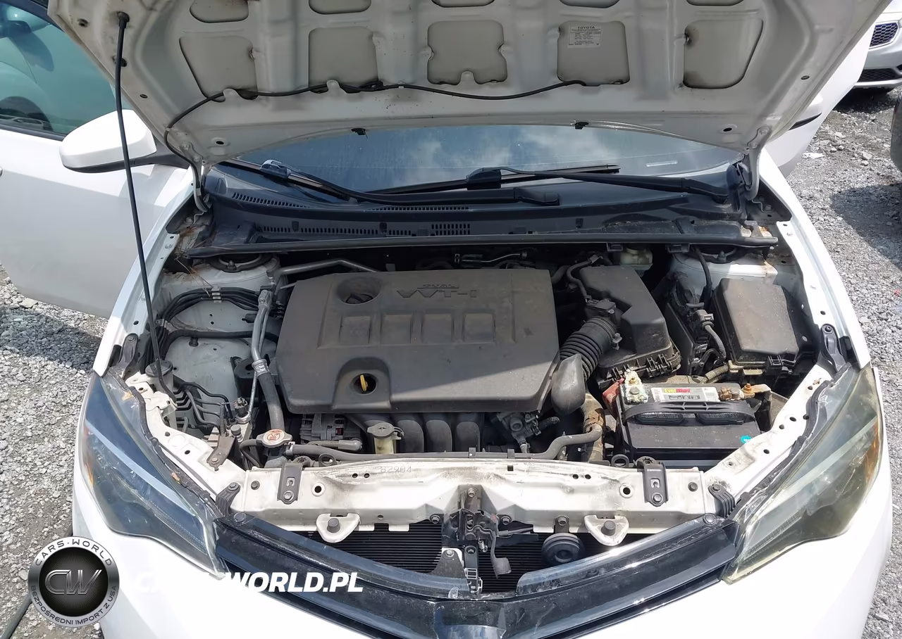 2018 Toyota Corolla Le VIN:2T1BURHE6JC054721 - 10