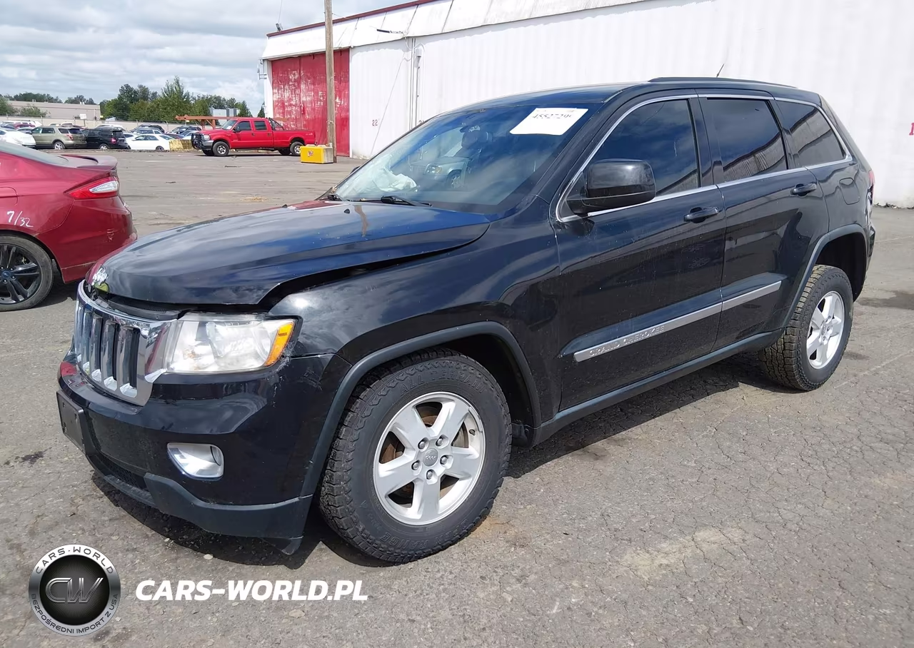 2012 Jeep Grand Cherokee Laredo VIN:1C4RJEAG4CC259557 - 2