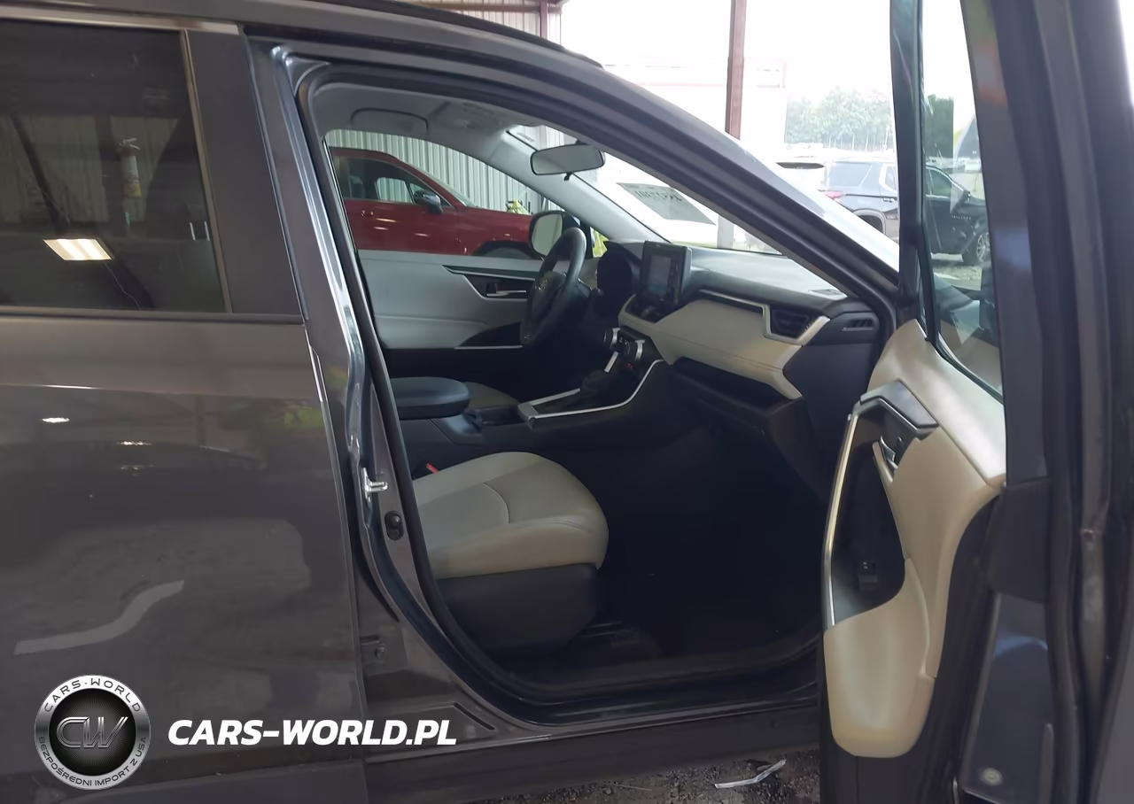 2020 Toyota Rav4 Xle VIN:2T3W1RFV7LC084110 - 5