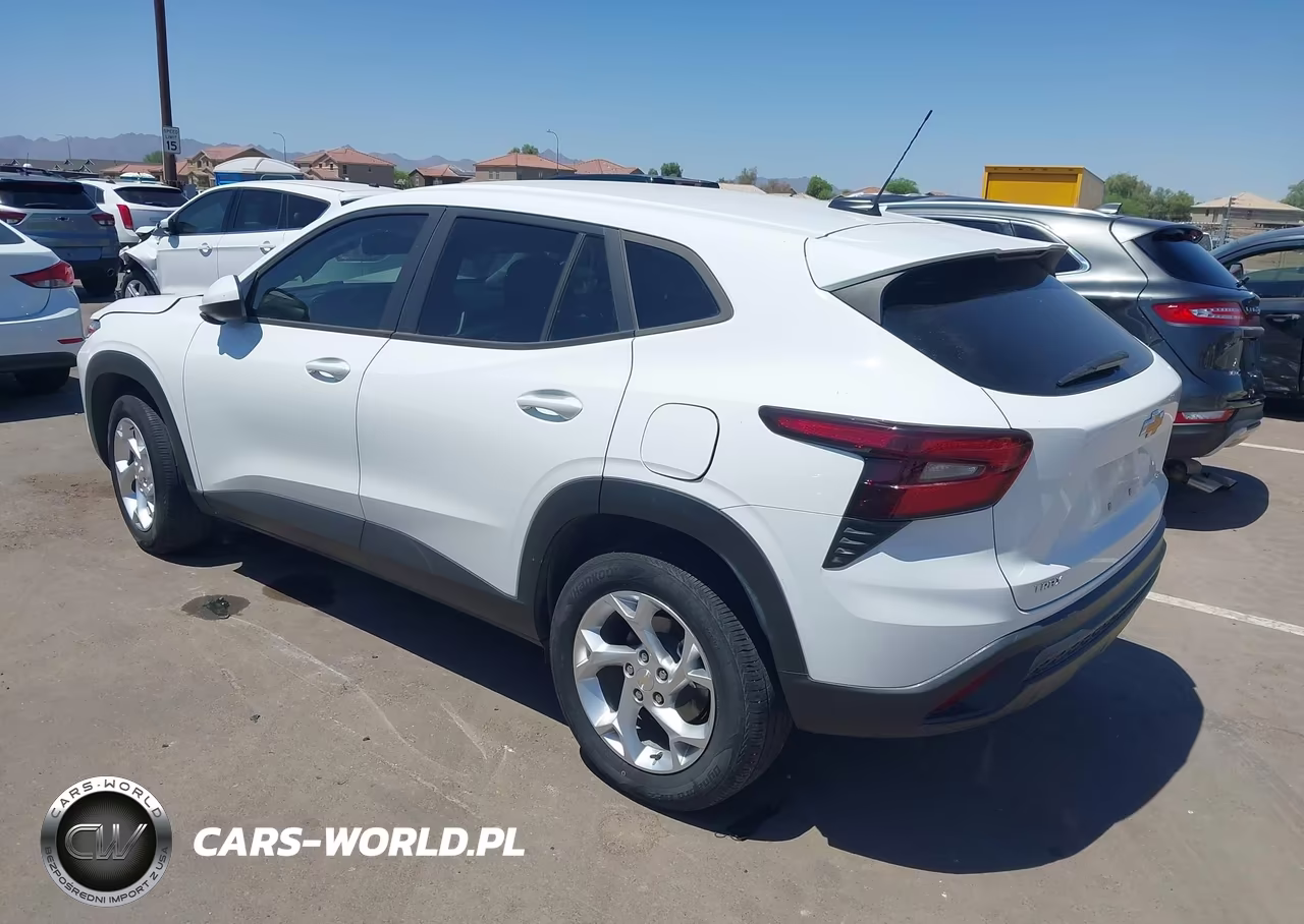 2024 Chevrolet Trax Fwd Sp VIN:KL77LFE27RC135990 - 3