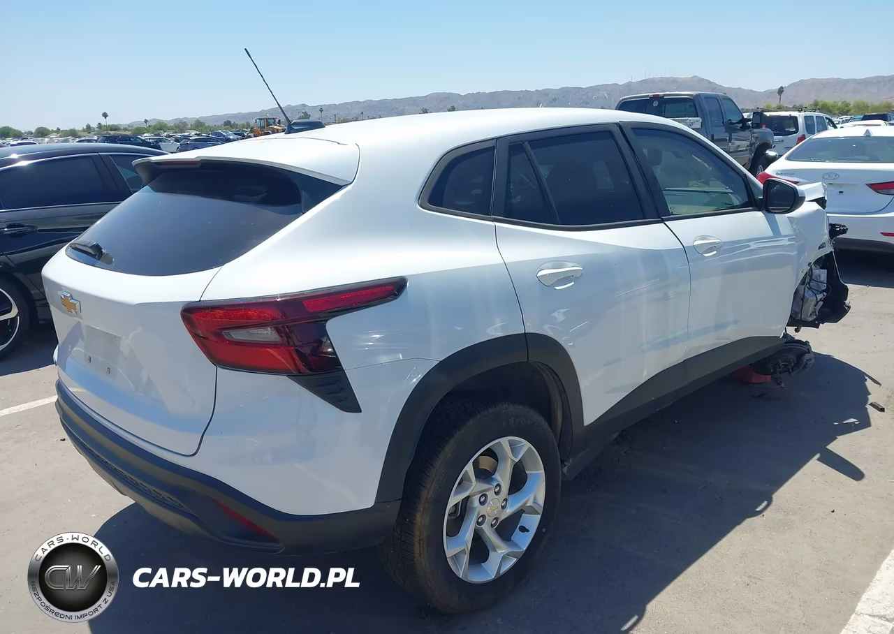 2024 Chevrolet Trax Fwd Sp VIN:KL77LFE27RC135990 - 4