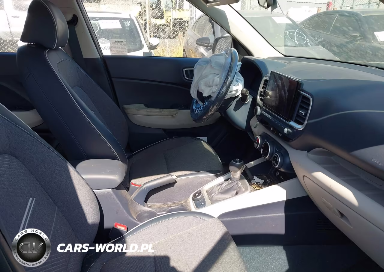 2024 Hyundai Venue Limited VIN:KMHRC8A33RU321991 - 5