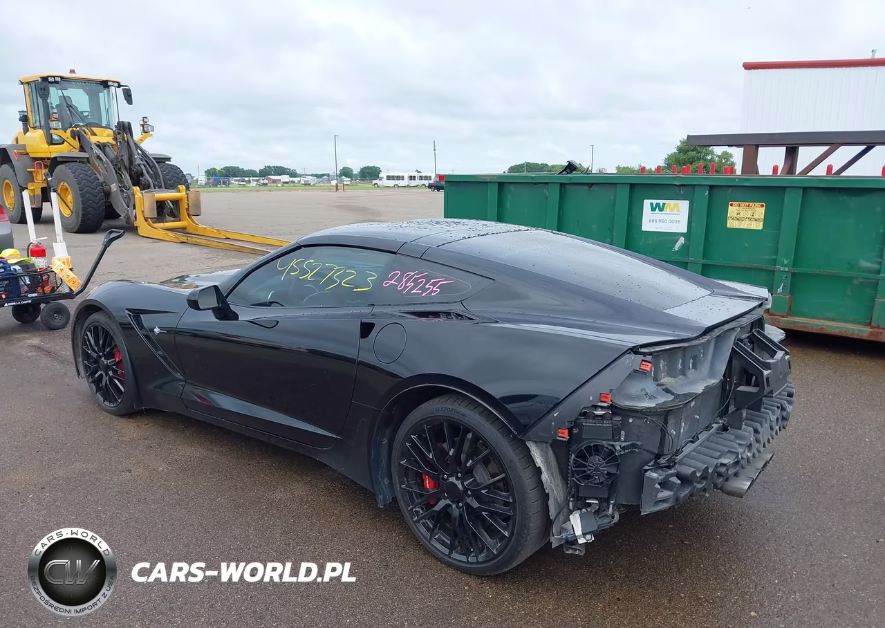 2019 Chevrolet Corvette Stingray VIN:1G1YB2D76K5121159 - 3