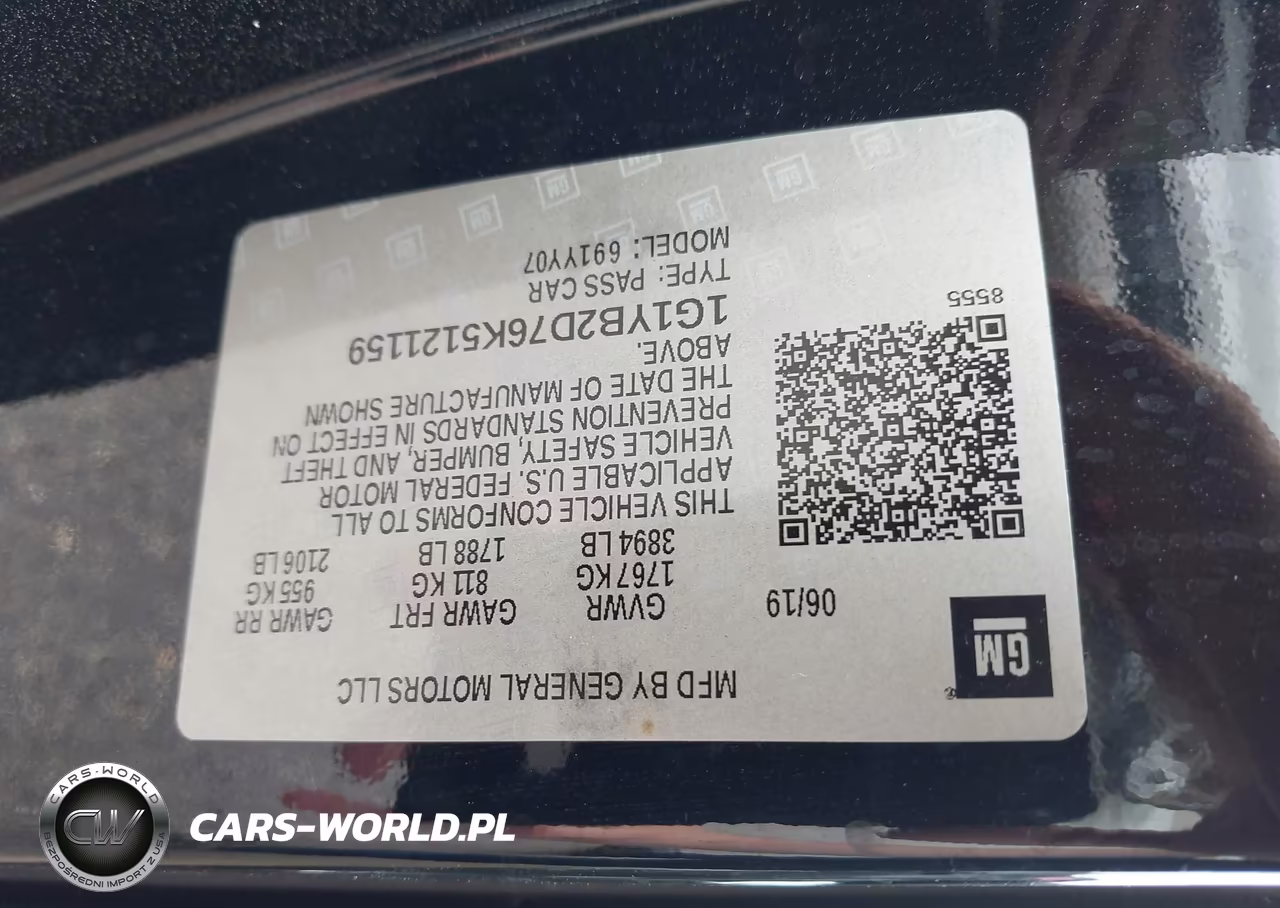 2019 Chevrolet Corvette Stingray VIN:1G1YB2D76K5121159 - 9