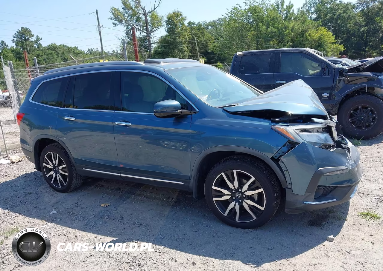 2019 Honda Pilot Touring VIN:5FNYF5H93KB027330 - 13