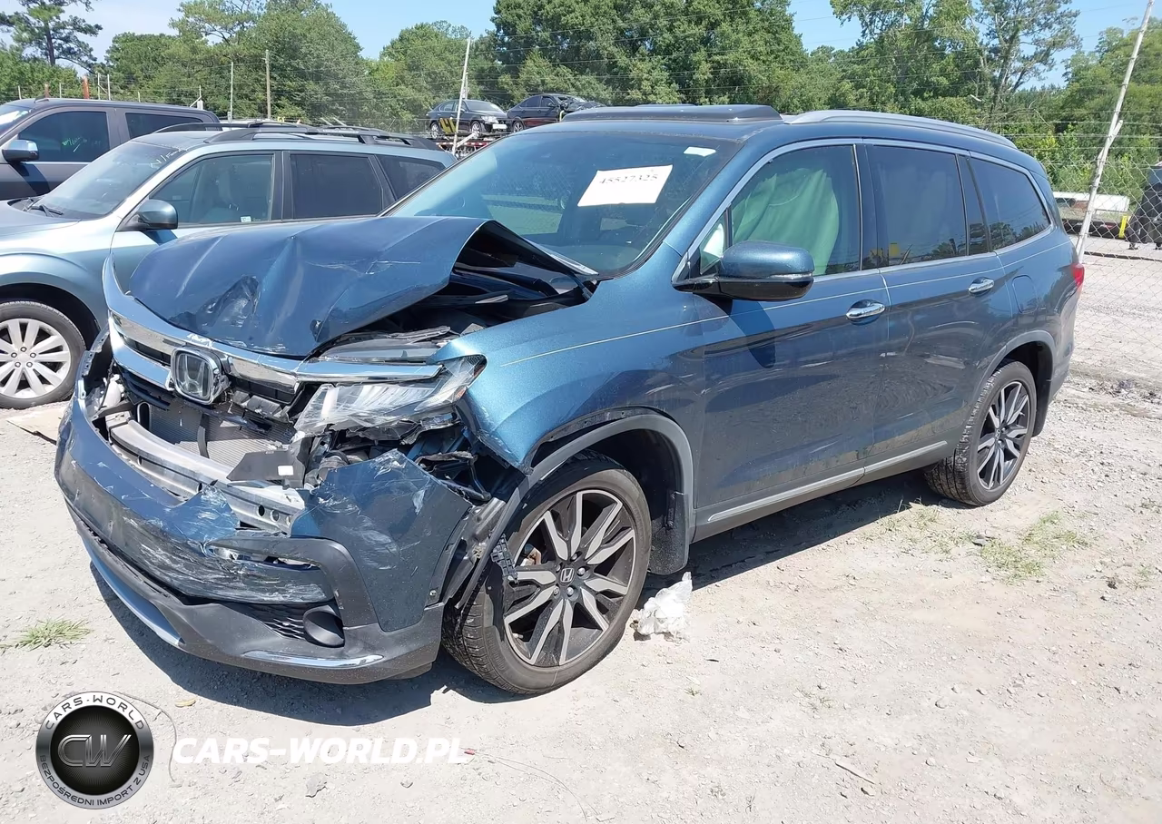 2019 Honda Pilot Touring VIN:5FNYF5H93KB027330 - 2