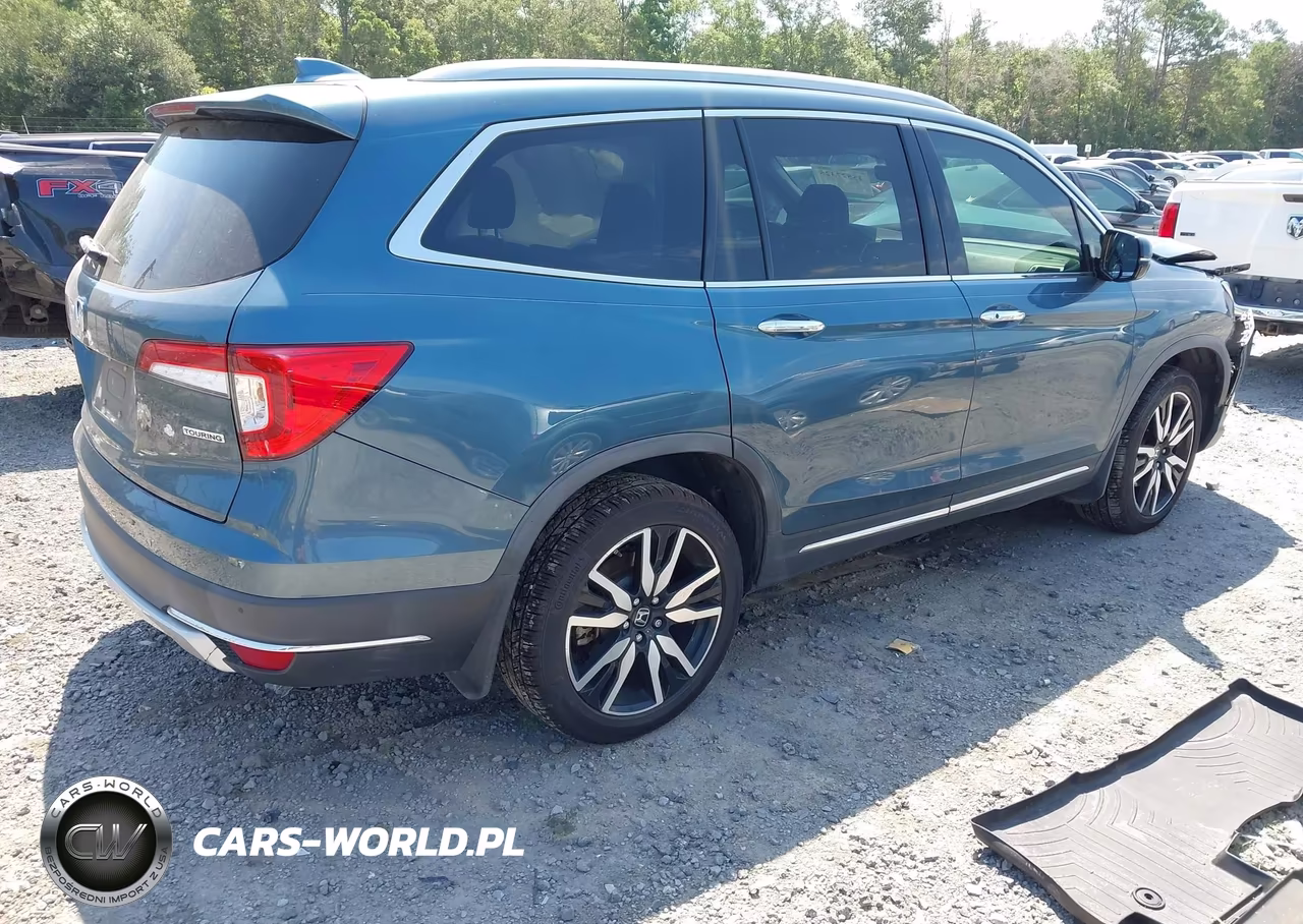 2019 Honda Pilot Touring VIN:5FNYF5H93KB027330 - 4