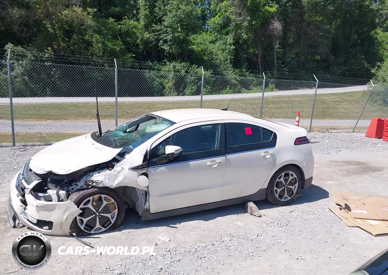 2014 Chevrolet Volt VIN:1G1RC6E49EU123981 - 14